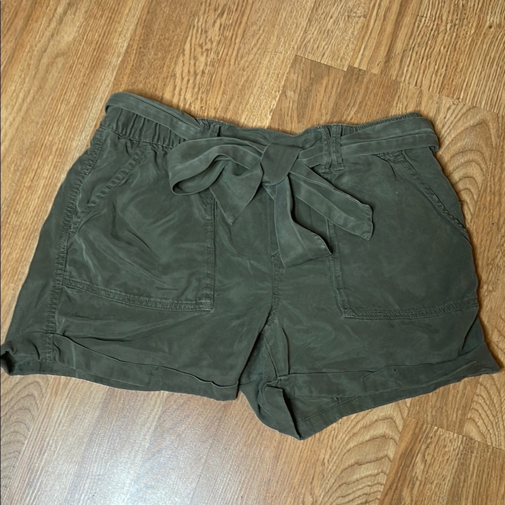Lucky Brand Green Cargo Shorts Relaxed Fit Cotton